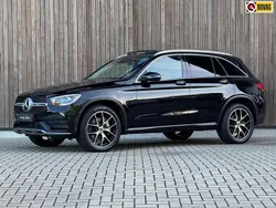 Zwart Gebruikt 2021 Mercedes GLC300e Business SUV | € 39.900 (Goede deal)