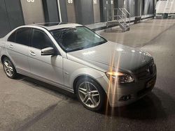 Gebruikt 2010 Mercedes C350 Elegance Sedan | € 8.000 (Eerlijke prijs)