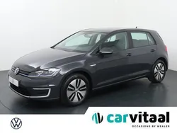 Grijs, metallic lak Gebruikt 2020 VW e-Golf Hatchback | € 13.940 (Eerlijke prijs)