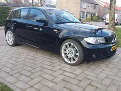 Zwart Gebruikt 2006 BMW 130 Executive Hatchback | € 9.999 (Super prijs)