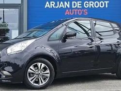 Zwart, metallic lak Gebruikt 2017 Kia Venga Hatchback | € 16.950 (Eerlijke prijs)