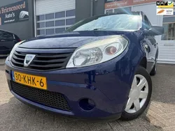 Blauw Gebruikt 2010 Dacia Sandero Ambiance Hatchback | € 2.649 (Super prijs)