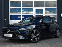 Zwart Nieuw 2024 Mercedes A180 Luxury Hatchback | € 37.950 (Super prijs)