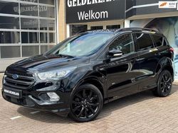 Zwart Gebruikt 2018 Ford Kuga ST-Line SUV | € 23.500 (Duur)