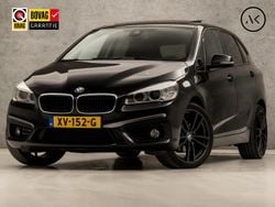 Zwart Gebruikt 2016 BMW 218 Sport Line Stationwagen | € 13.445 (Super prijs)