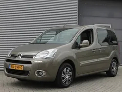 Bruin Gebruikt 2012 Citroën Berlingo Tendance MPV | € 14.999