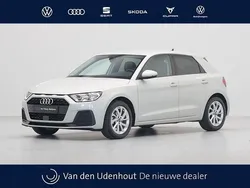Zilver Gebruikt 2024 Audi A1 Sportback Advanced Hatchback | € 28.940 (Eerlijke prijs)