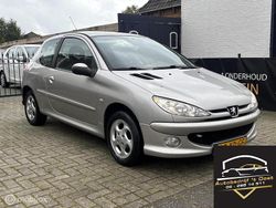 Grijs Gebruikt 2007 Peugeot 206 Hatchback | € 1.199 (Eerlijke prijs)
