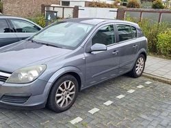 Grijs Gebruikt 2006 Opel Astra Edition Hatchback | € 500 (Super prijs)