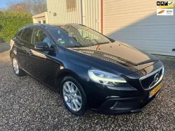 Zwart Gebruikt 2019 Volvo V40 CC Stationwagen | € 16.999 (Goede deal)