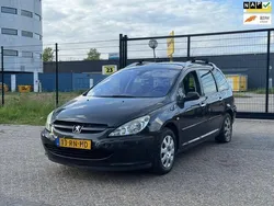 Zwart Gebruikt 2005 Peugeot 307 Premium Stationwagen | € 850 (Goede deal)
