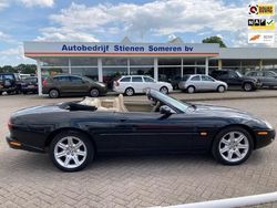 Zwart Gebruikt 1999 Jaguar XKR Cabriolet | € 24.500