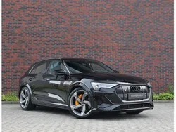 Zwart Gebruikt 2022 Audi e-tron S-Line SUV | € 47.950 (Super prijs)