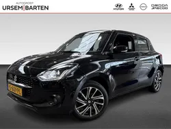 Zwart Gebruikt 2023 Suzuki Swift Style Hatchback | € 16.430 (Goede deal)