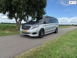 Grijs Gebruikt 2019 Mercedes V220 Avantgarde MPV | € 42.900 (Eerlijke prijs)