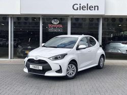 Wit Gebruikt 2021 Toyota Yaris Active Hatchback | € 17.400 (Iets duurder)