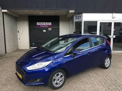Blauw Gebruikt 2016 Ford Fiesta Titanium Hatchback | € 4.999 (Iets duurder)
