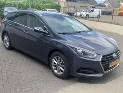 Blauw Gebruikt 2015 Hyundai i40 Edition Stationwagen | € 9.450