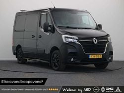Noir nacre 676 Gebruikt 2021 Renault Master Komfort Van | € 17.445 (Goede deal)