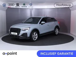 Grijs, metallic lak Gebruikt 2024 Audi Q2 S-Line SUV | € 36.449 (Iets duurder)