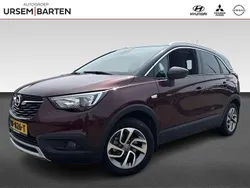 Rood Gebruikt 2017 Opel Crossland X Innovation SUV | € 15.930 (Eerlijke prijs)