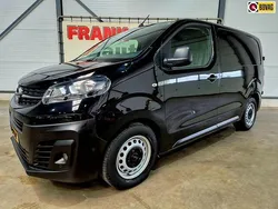 Zwart Gebruikt 2022 Opel Vivaro Edition+ Van | € 15.450 (Eerlijke prijs)