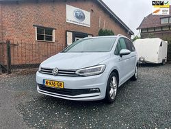 Wit Gebruikt 2018 VW Touran Comfortline MPV | € 14.950 (Iets duurder)