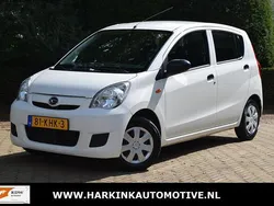 Wit Gebruikt 2009 Daihatsu Cuore Hatchback | € 1.695 (Eerlijke prijs)