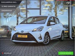 Wit Gebruikt 2017 Toyota Yaris Hatchback | € 12.995 (Eerlijke prijs)