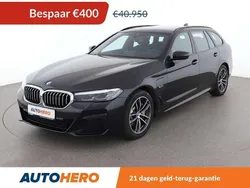 Zwart Gebruikt 2022 BMW 530e M Sport Stationwagen | € 40.149 (Eerlijke prijs)