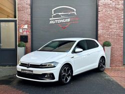 Wit, metallic lak Gebruikt 2018 VW Polo R-line Hatchback | € 16.950 (Iets duurder)