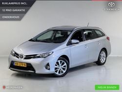 Grijs Gebruikt 2013 Toyota Auris Touring Sports Stationwagen | € 11.445 (Eerlijke prijs)