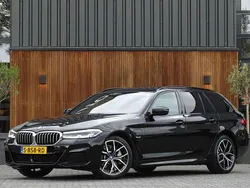 Zwart Gebruikt 2022 BMW 530e M Sport Stationwagen | € 39.995 (Goede deal)