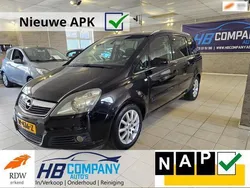 Zwart Gebruikt 2006 Opel Zafira Business MPV | € 2.250 (Eerlijke prijs)