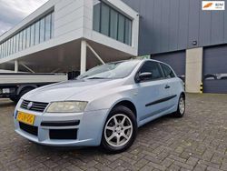 Grijs Gebruikt 2003 Fiat Stilo Active Hatchback | € 1.350