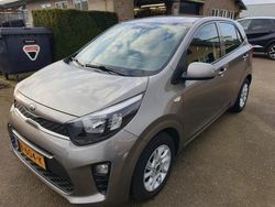Grijs Gebruikt 2019 Kia Picanto Hatchback | € 9.950 (Iets duurder)
