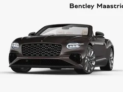Bruin Nieuw 2025 Bentley Continental Mulliner Sedan | € 412.544