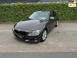Bruin Gebruikt 2013 BMW 335 Executive Sedan | € 9.250