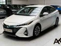 Wit Gebruikt 2017 Toyota Prius Lounge Hatchback | € 27.800