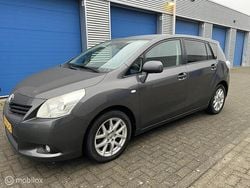 Grijs Gebruikt 2010 Toyota Verso Business Edition MPV | € 6.450 (Goede deal)