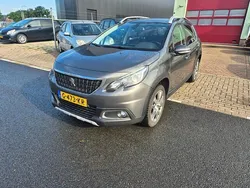 Grijs Gebruikt 2019 Peugeot 2008 GT-line SUV | € 8.999 (Goede deal)