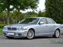 Grijs, metallic lak Gebruikt 2007 Jaguar XJ8 Executive Sedan | € 23.900