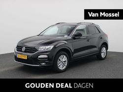 Zwart Gebruikt 2021 VW T-Roc Style SUV | € 23.900 (Goede deal)