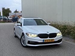 Wit Gebruikt 2017 BMW 530 Luxury Line Sedan | € 24.995 (Goede deal)