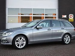 Grijs Gebruikt 2019 Mercedes C180 Avantgarde Stationwagen | € 14.750