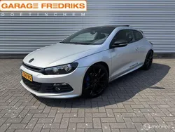 Grijs, metallic lak Gebruikt 2013 VW Scirocco Highline Coupé | € 10.935 (Eerlijke prijs)