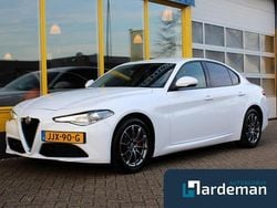 Wit Gebruikt 2018 Alfa Romeo Giulia Sedan | € 20.750 (Super prijs)