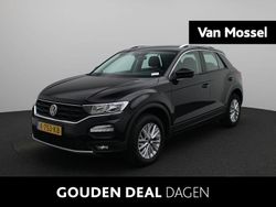 Zwart Gebruikt 2021 VW T-Roc Business SUV | € 22.900 (Goede deal)