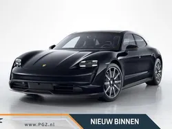 Zwart Gebruikt 2022 Porsche Taycan Sport Turismo Sedan | € 76.750 (Duur)