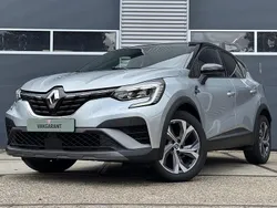 Grijs Gebruikt 2023 Renault Captur R.S. SUV | € 25.988 (Eerlijke prijs)
